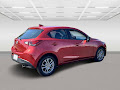 2020 Toyota Yaris Hatchback LE