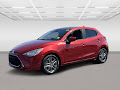2020 Toyota Yaris Hatchback LE