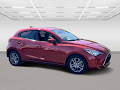 2020 Toyota Yaris Hatchback LE