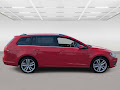 2017 Volkswagen Golf SportWagen