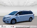 2017 Toyota Sienna LE