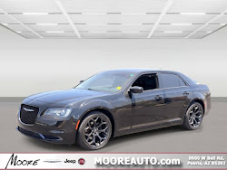 2019 Chrysler 300 Touring