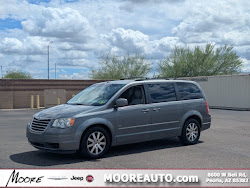 2009 Chrysler Town & Country Touring