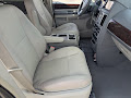 2009 Chrysler Town & Country Touring